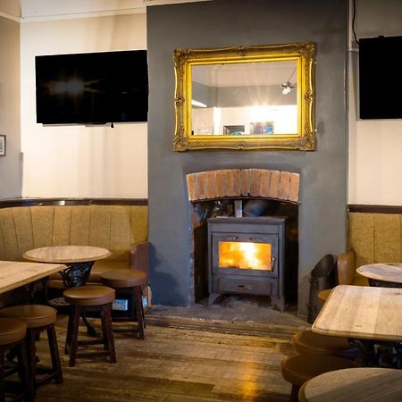 The Friendship Hotel Stocksbridge  Εξωτερικό φωτογραφία