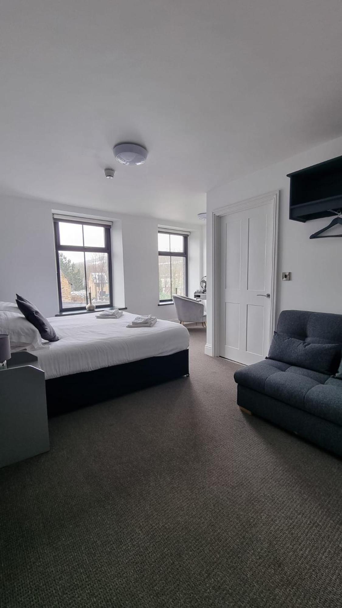 The Friendship Hotel Stocksbridge  Εξωτερικό φωτογραφία