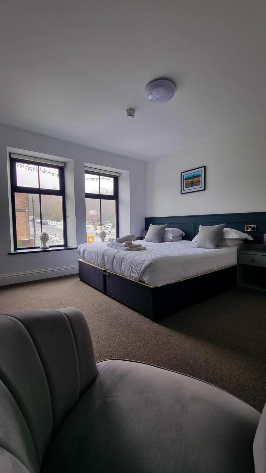 The Friendship Hotel Stocksbridge  Εξωτερικό φωτογραφία