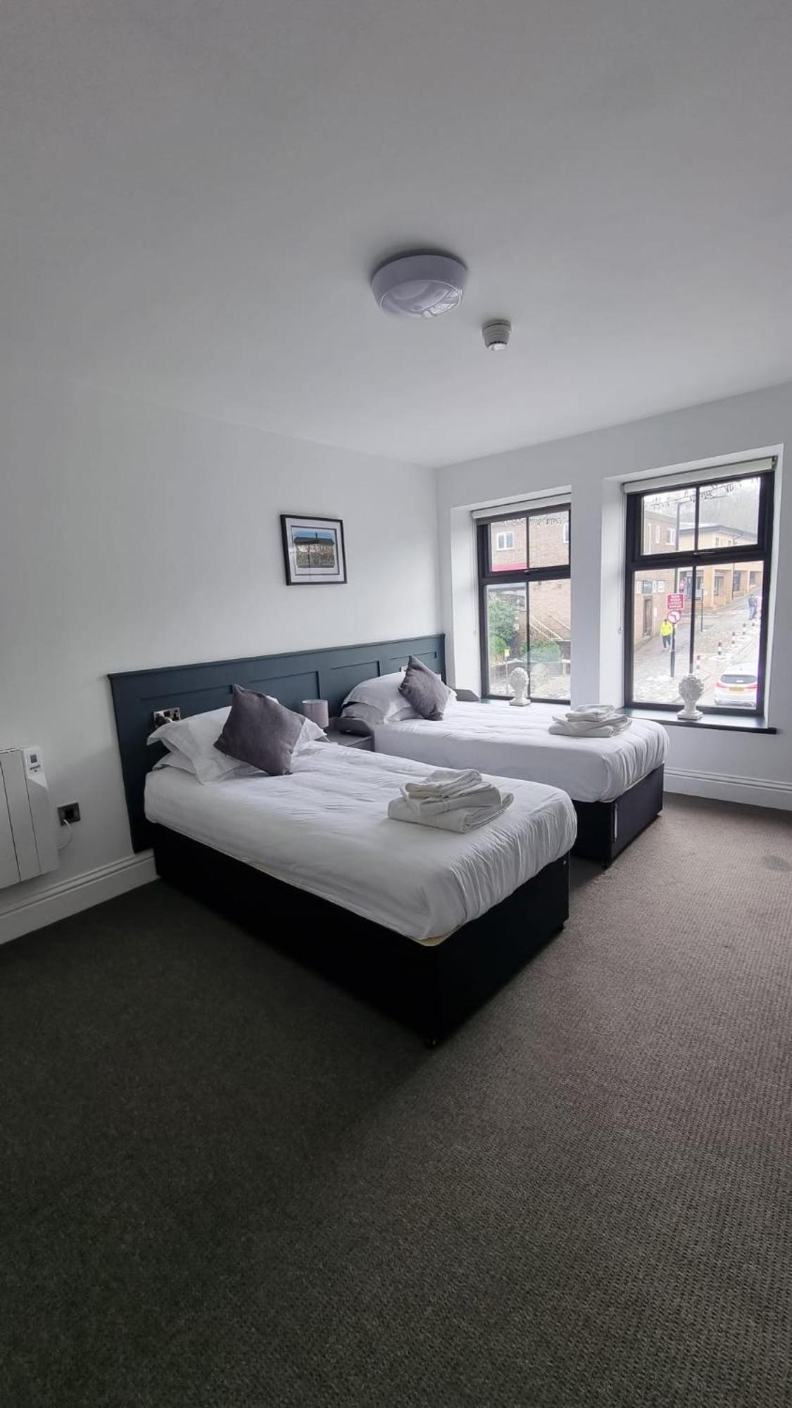 The Friendship Hotel Stocksbridge  Εξωτερικό φωτογραφία