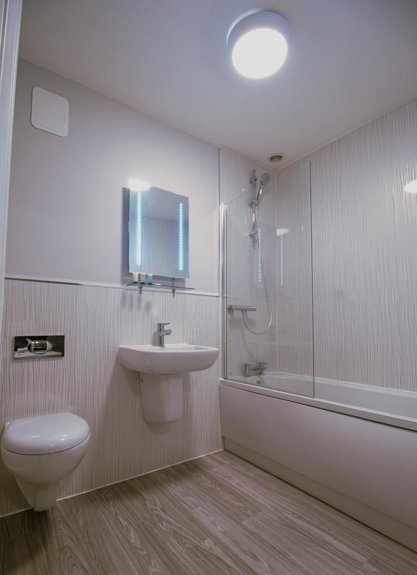 The Friendship Hotel Stocksbridge  Δωμάτιο φωτογραφία